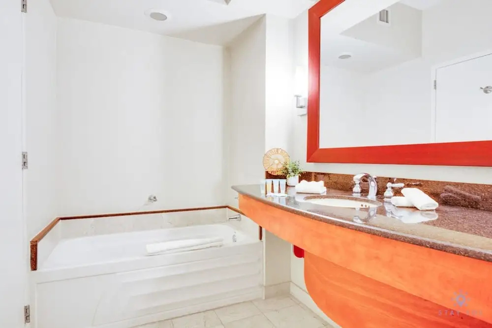 Sunny Isles Bliss Beachfront Retreat for 4, Sunny Isles Beach