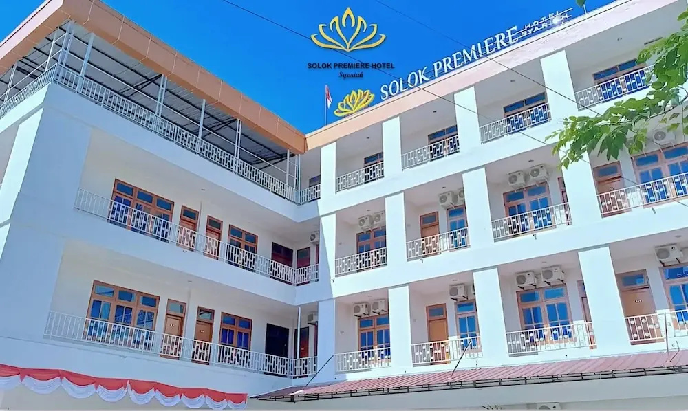 Solok Premier Hotel
