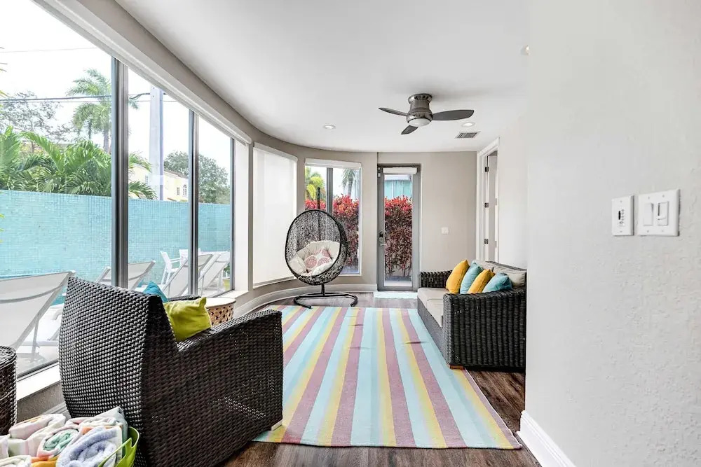 NEW 3-story Townhome With Pool Room Expansive Balcony Seconds Away From Las Olas