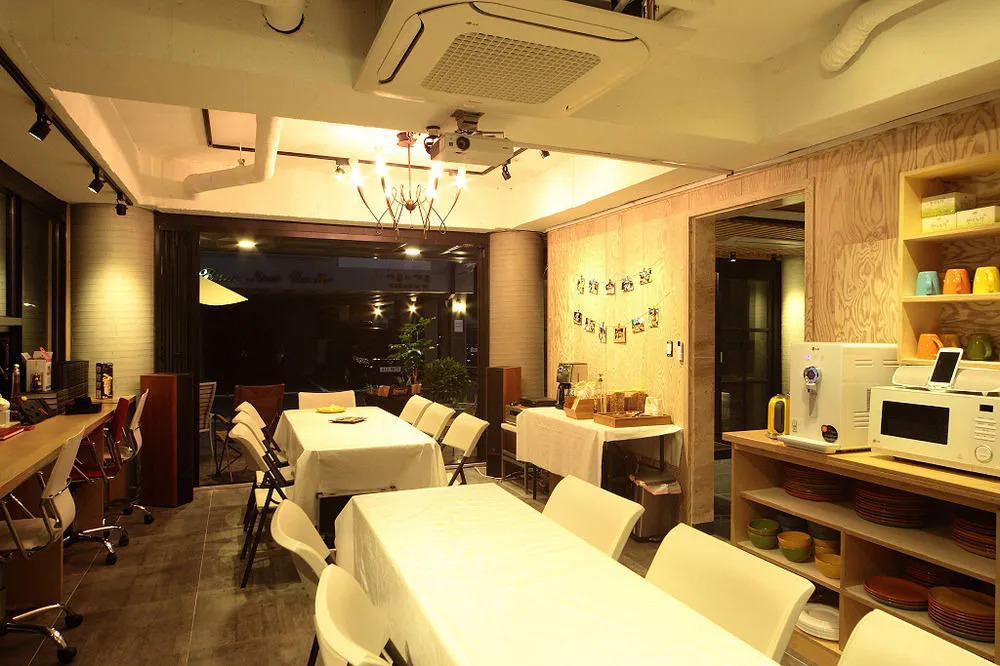 Mono House Hongdae 2