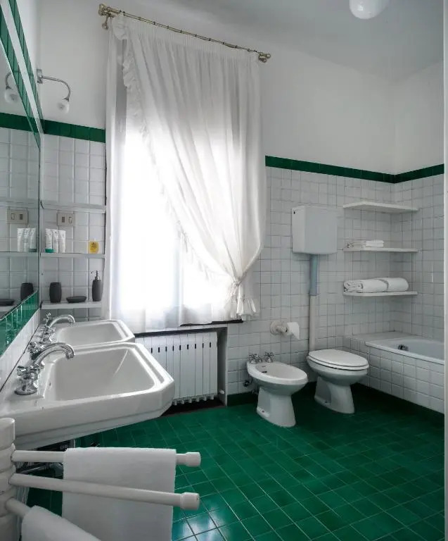 Casa Lunia Guesthouse