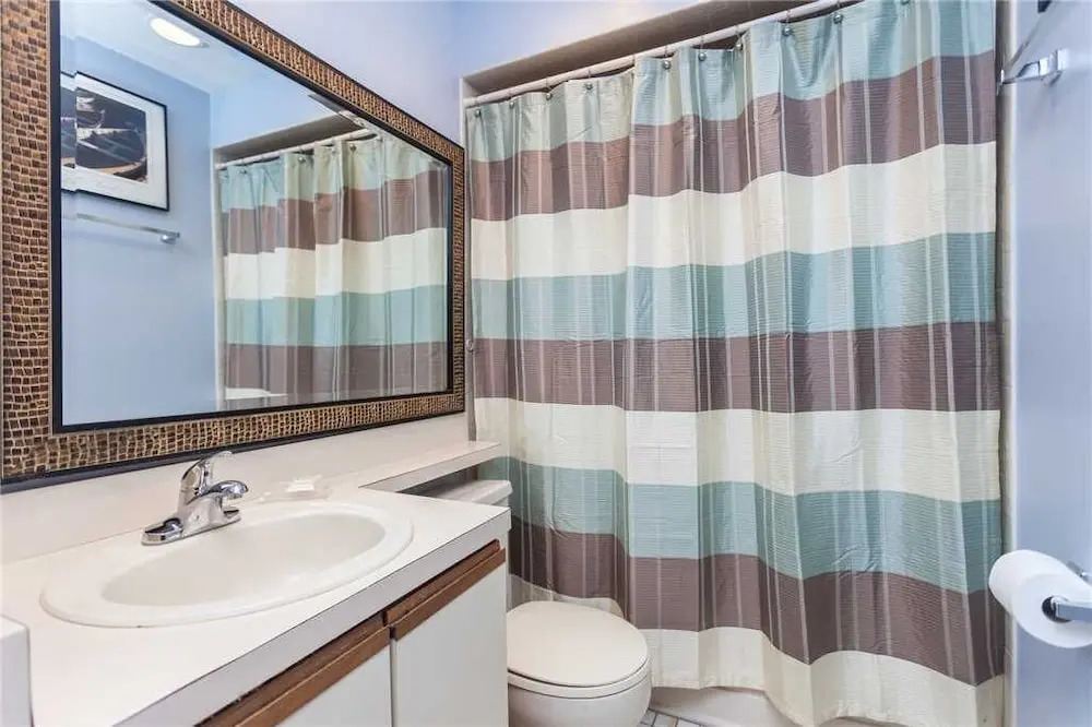 Napping Turtle, 3 Bedrooms, Ocean Front, Sleeps 9, Wireless Internet