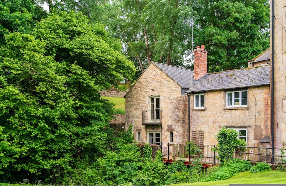 The Millstream 3 Bedroom in the Cotswolds