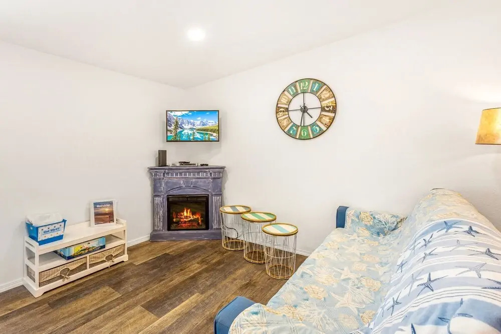 Sandy Days Condo in Ocean Shores
