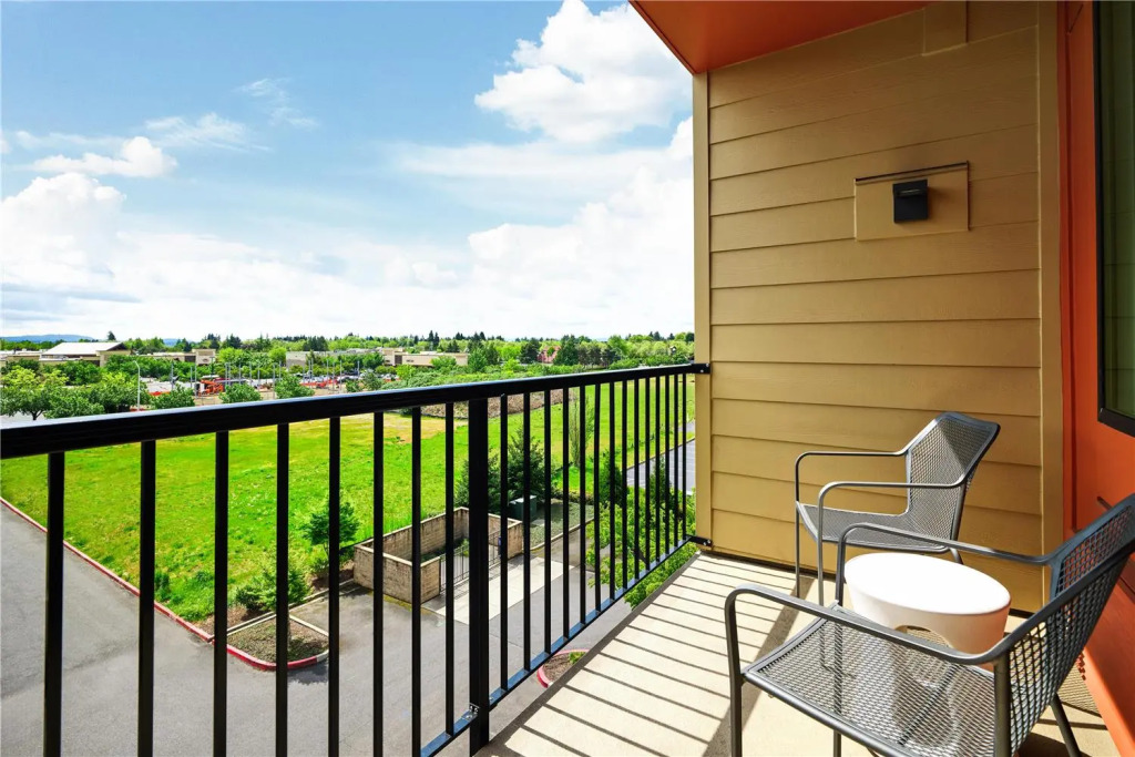 Best Western Premier Hotel at Fishers Landing