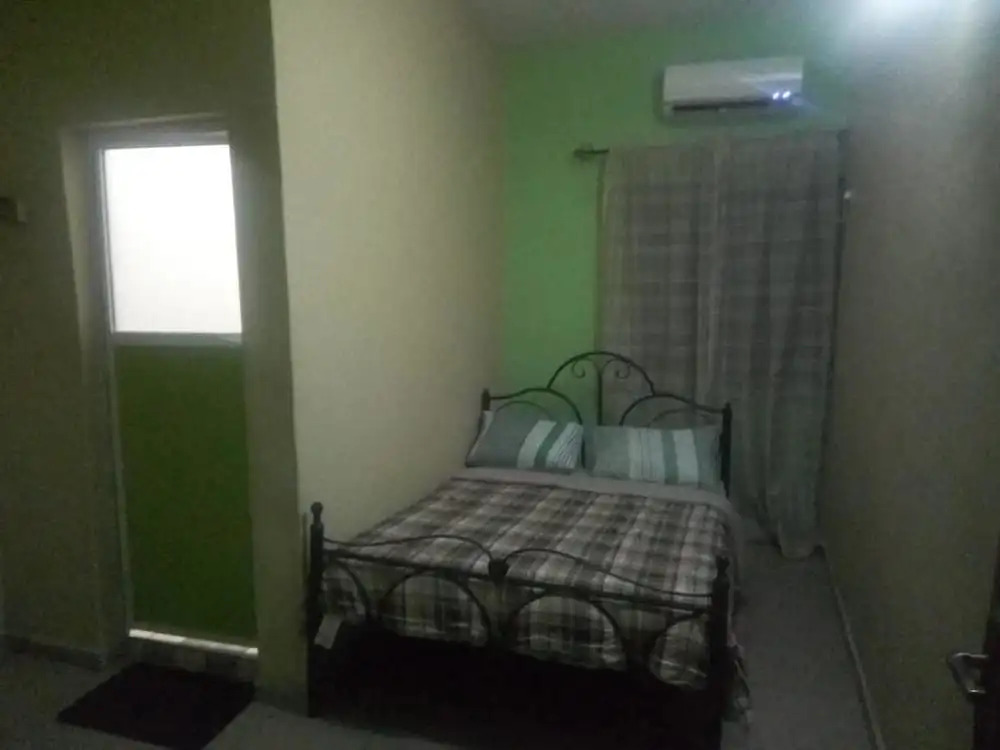 Maliz Guest House