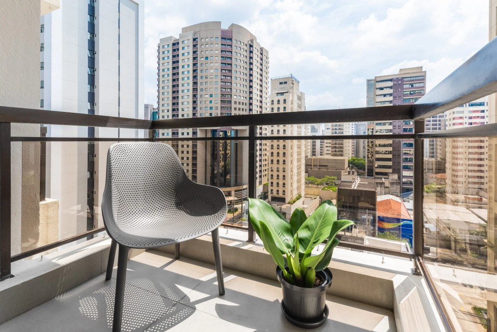 Apartamento moderno com garagem | Itaim Bibi