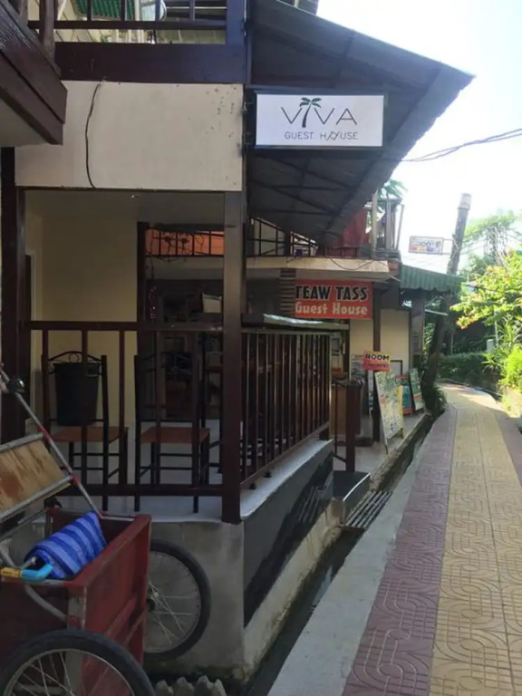 Bang sit Guest House