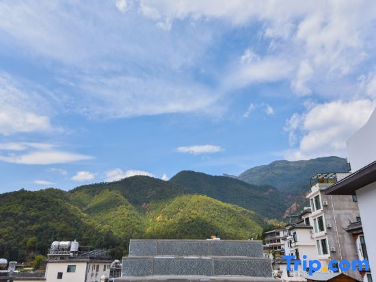 Bagua Town · Shi Yue Yashe Lune Villa Healing Courtyard Hotel