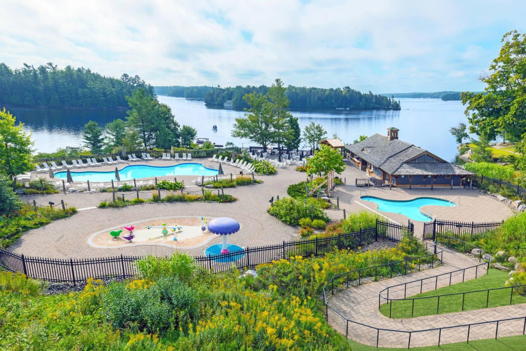 JW Marriott The Rosseau Muskoka Resort & Spa