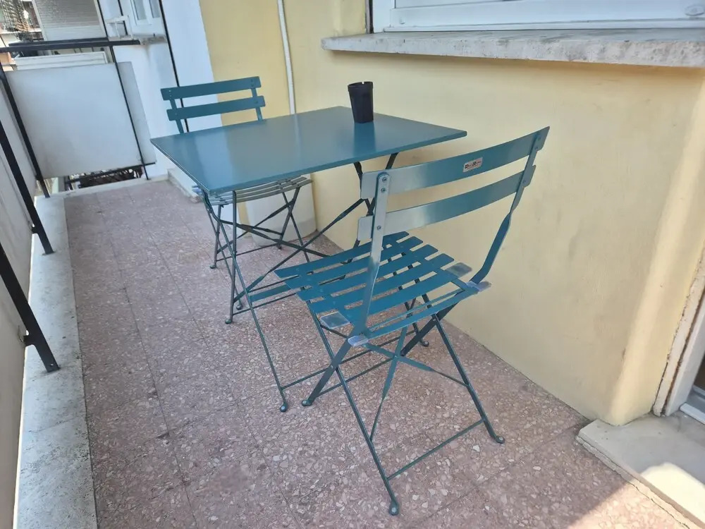 Casa Dolce Casa - Dual Modern Apartment, 1 min from Metro, up to 9 Guest