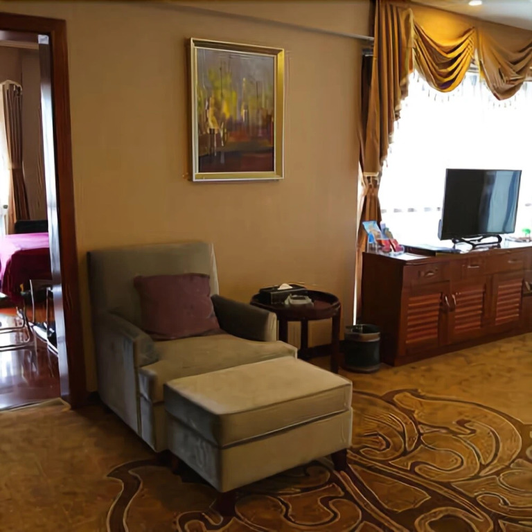 Bai Chen Hotel