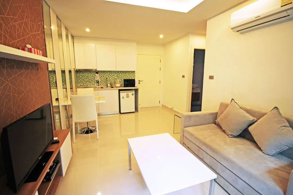 Amazon Residence by Pattaya Sunny Rentals