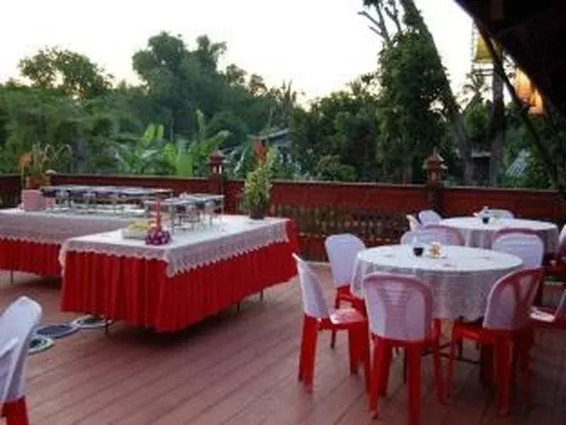 Baanmai Sainam Resort