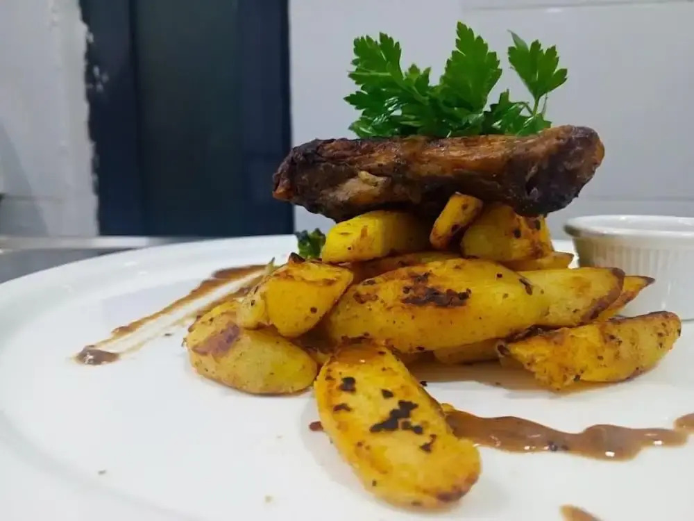 DeGrosvenor Hotel and Suites Lagos