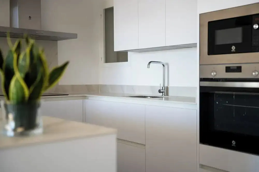 Apartment Sleeps 4 With Sea Views