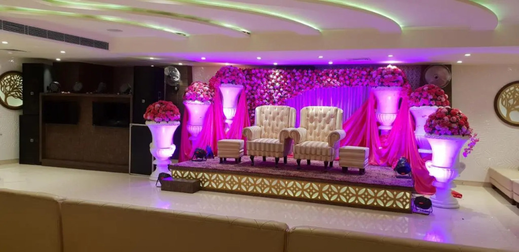 Hotel Makhan Residency