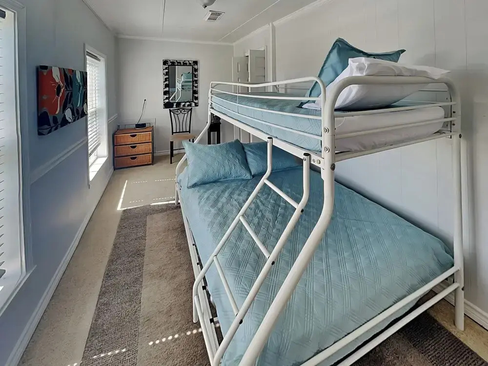 Surfside Crab Retreat by Ryson Vacation Rentals