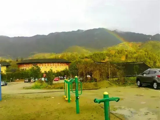 Yunshui Yao Ping'an Inn