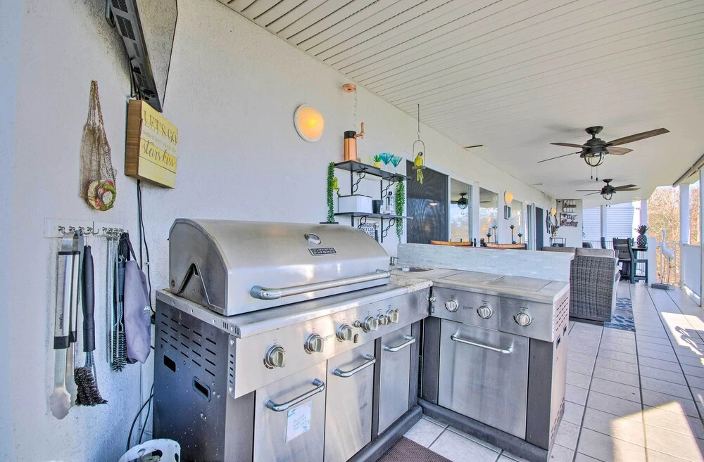 Stunning Lake Views: Spacious Osage Beach Condo!
