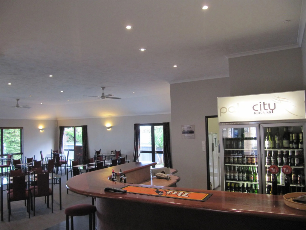 Palm City Motor Inn