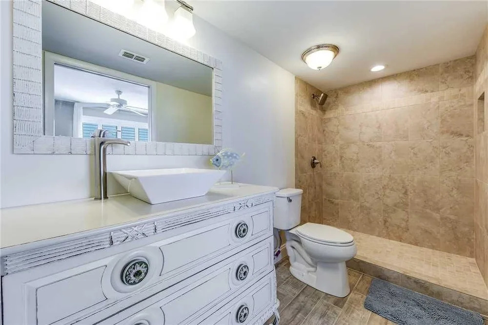 Estero Island Beach Villas 304 - Two Bedroom Condo