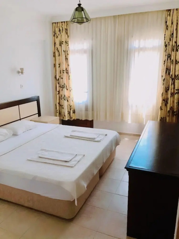 Unlu Hotel