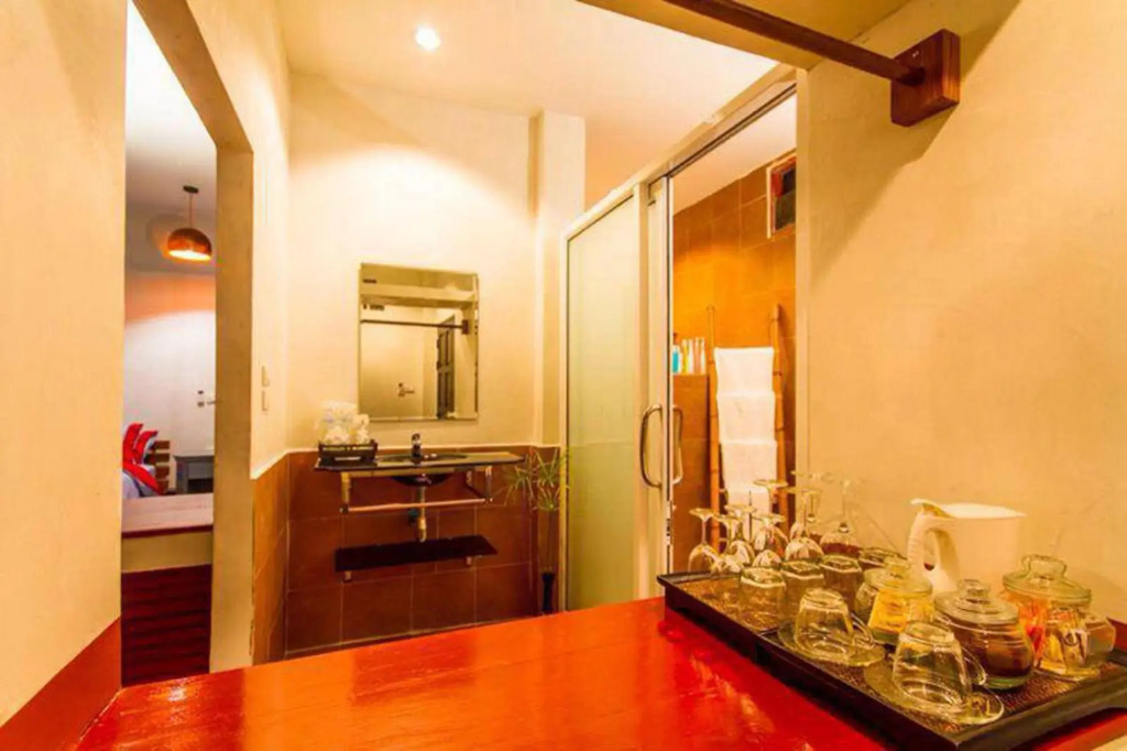 Haadson Resort & Koh Raham