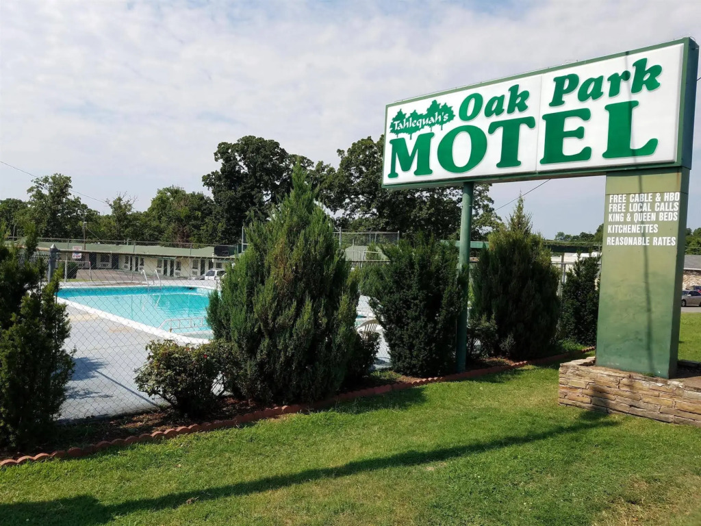 Oak Park Motel
