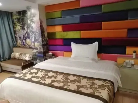 7 Inn Fashion Hotel (Foshan Xilushan Eternal Love Branch)