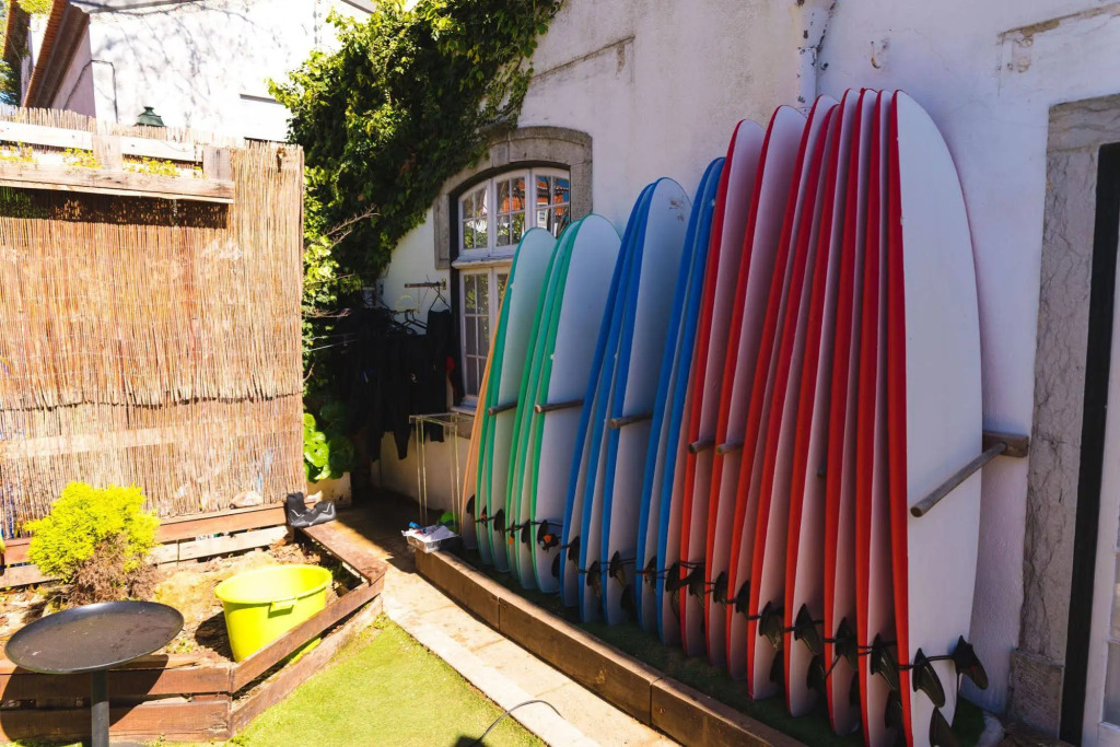 Nice Way Cascais Hostel & Surfcamp