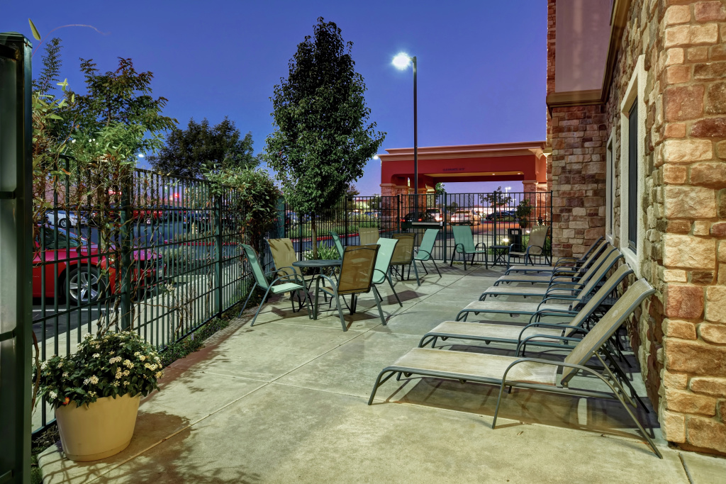 Hampton Inn & Suites Folsom