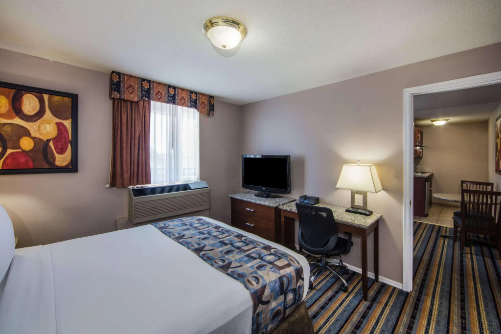 Quality Inn & Suites