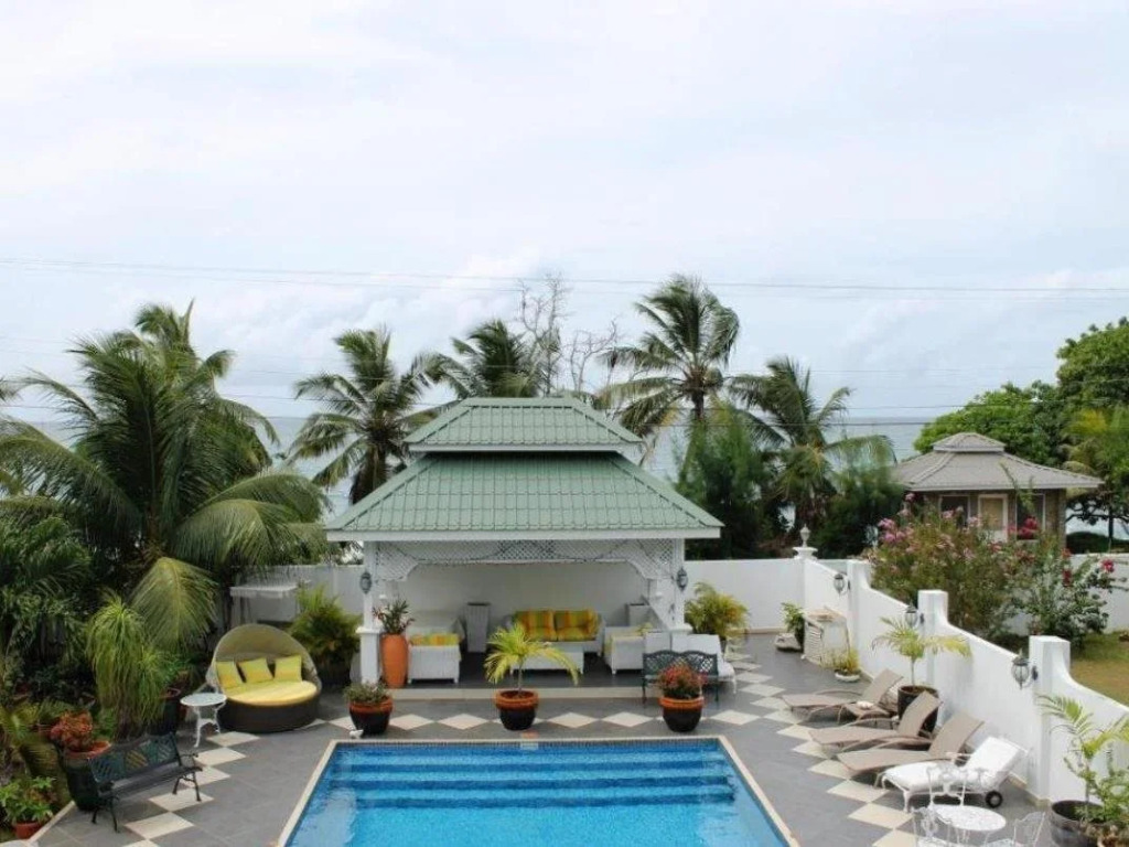 Le Bonheur Villa