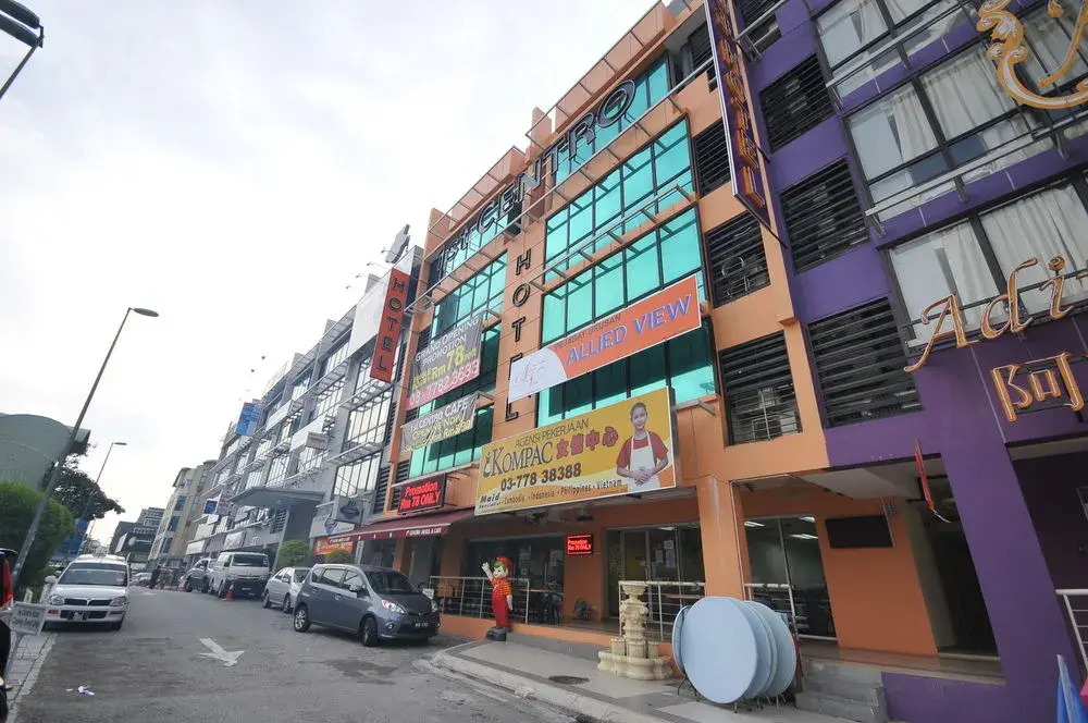 1ST Centro Hotel