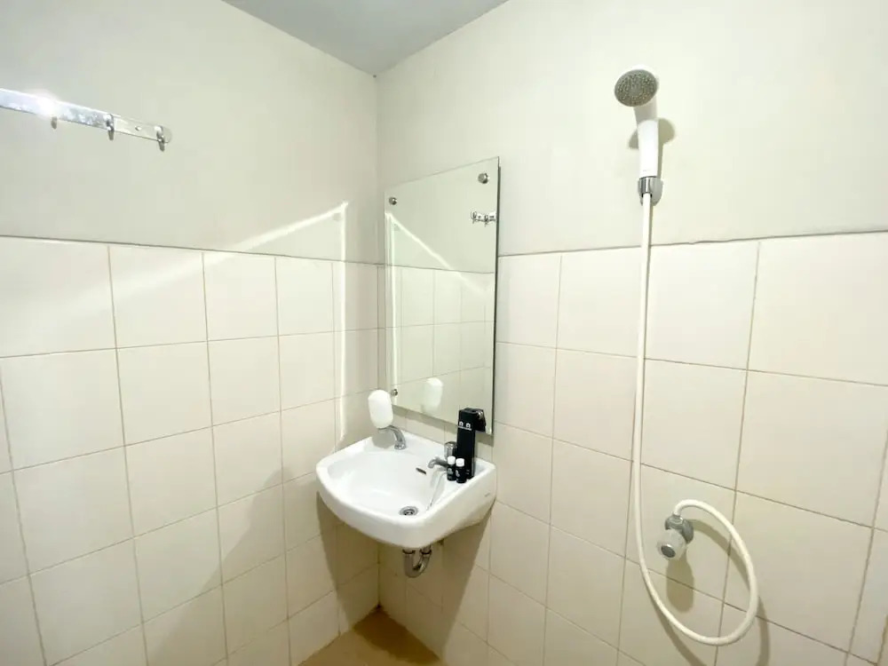 Full Furnished With Simply Look Studio Room Mont Blanc Bekasi Apartment