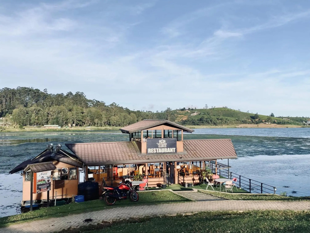 THE WIND LILY - Lake view luxury Apartment