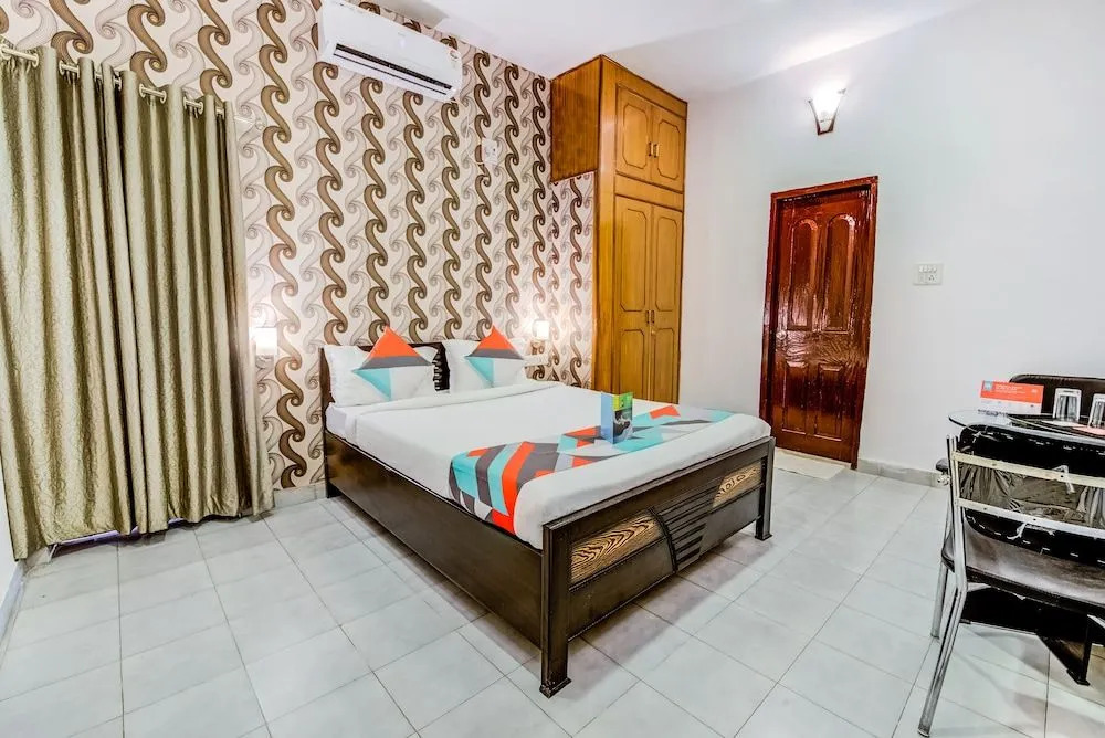 FabHotel The Pride