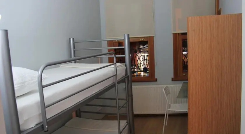 Taz-Mania Hostel