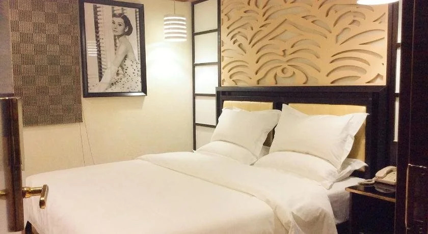 Guangzhou Bird Island Hotel