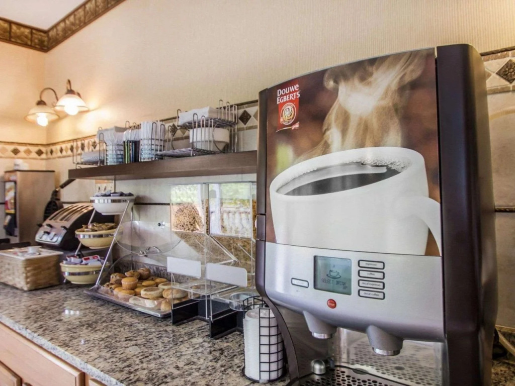 Econo Lodge Inn & Suites Old Saybrook - Westbrook