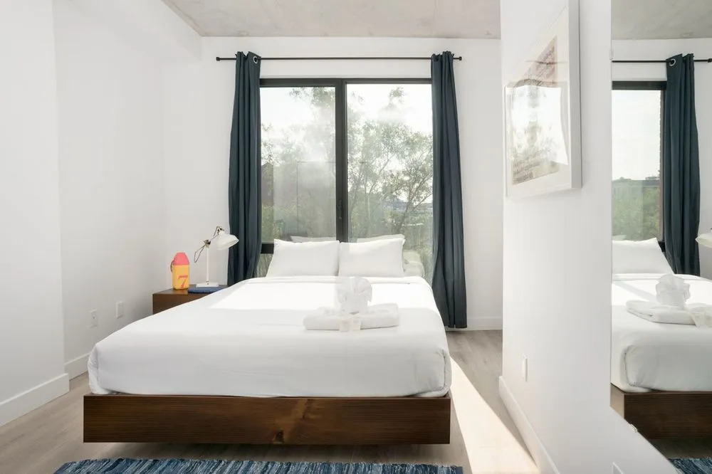 Modern 2BR in Old Montreal by Sonder