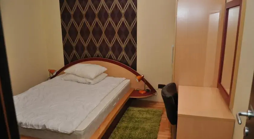 Apartments Zip