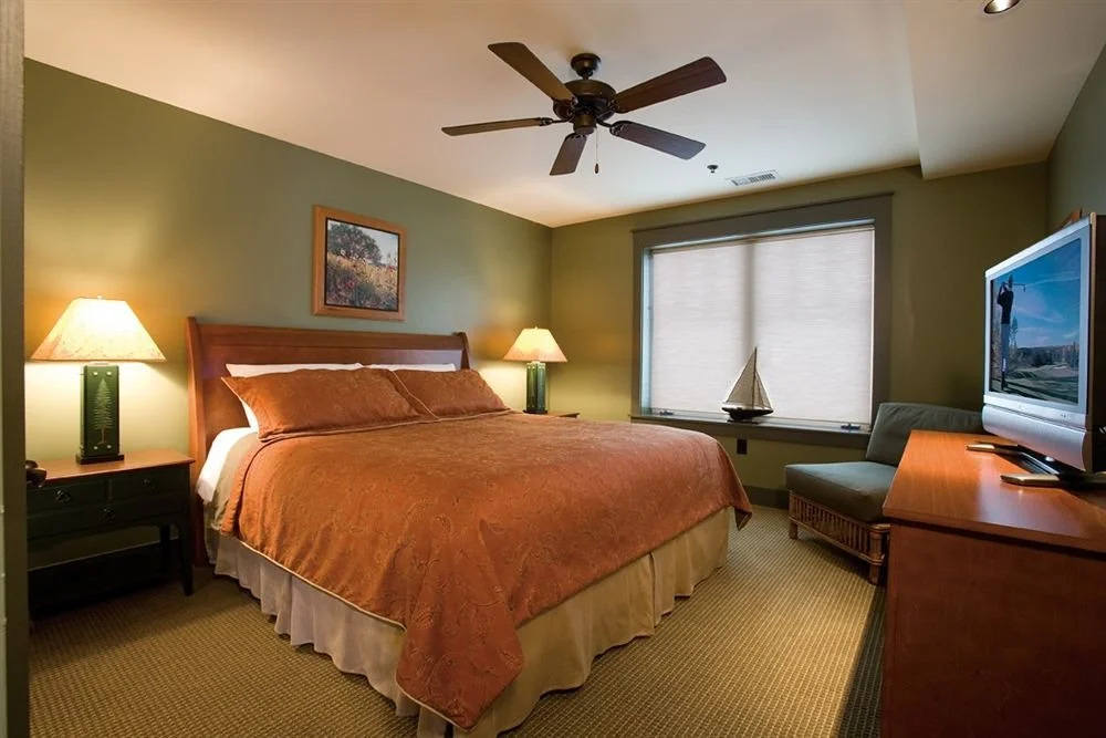 Tamarack Lodge