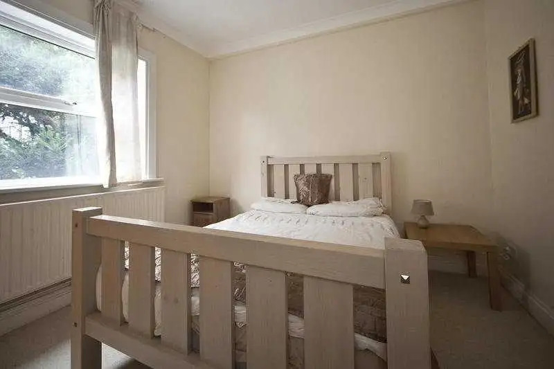 Charismatic London Apartment