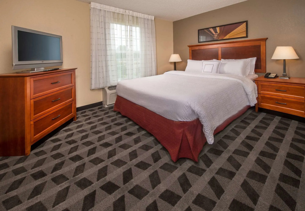 TownePlace Suites by Marriott Clinton at Joint Base Andrews