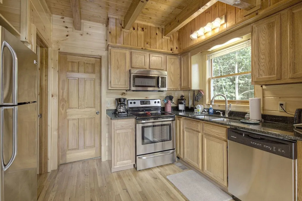 Tranquility by Heritage Cabin Rentals