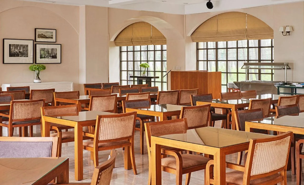 The Suites Hotel Naksan