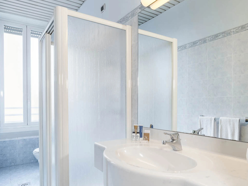 Отель iH Hotels Milano Ambasciatori