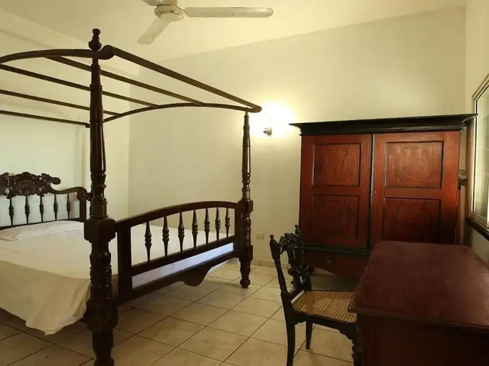 Southern Coast Inn